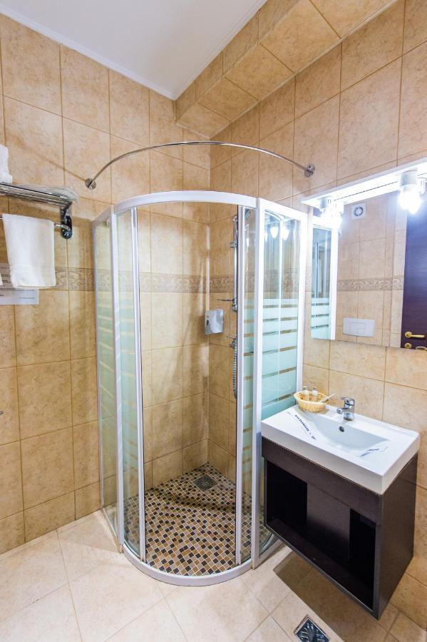 Hotel Prestige Mamaia Luaran gambar
